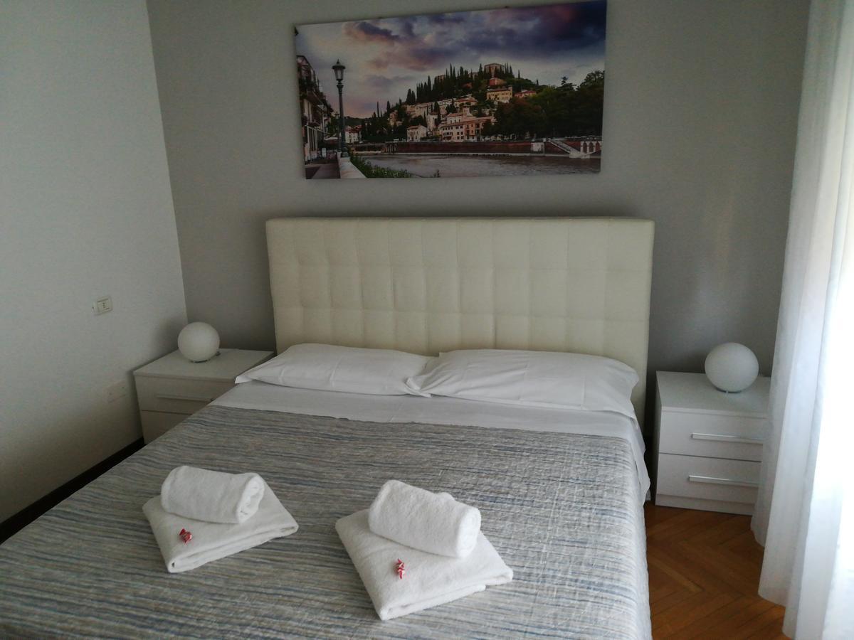 Отель A Casa Di Luca Верона Экстерьер фото