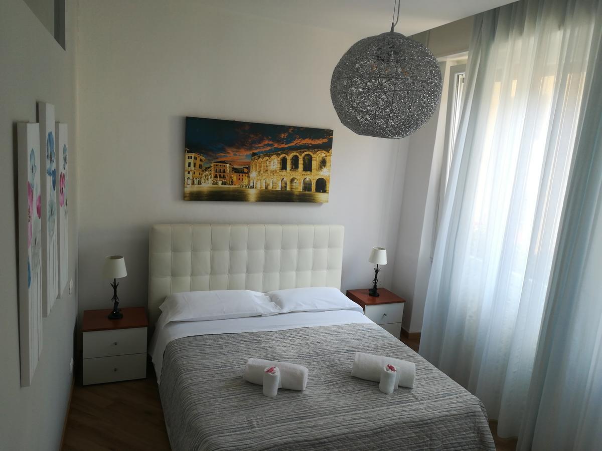 Отель A Casa Di Luca Верона Экстерьер фото