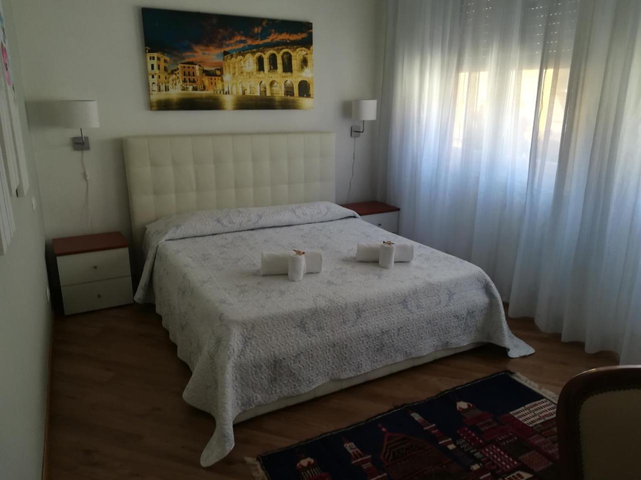 Отель A Casa Di Luca Верона Экстерьер фото